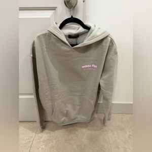 White Fox M/L Grey & Pink Lounge Essentials Hoodie. ⚡️💕